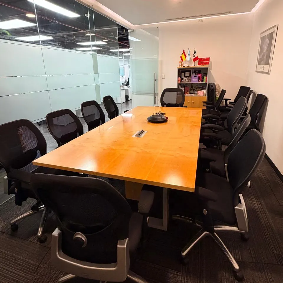 B&B Global meeting room at its Insurgentes Sur office
